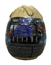 Load image into Gallery viewer, Aliens Alien Egg Mini Figure &amp; Slime Mystery Pack - sctoyswholesale
